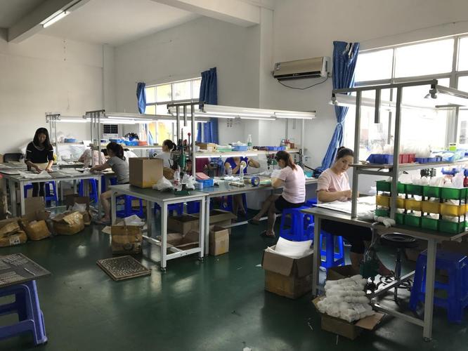 东莞市西西饰品贸易经纪 连接饰品制造与全球市场的桥梁